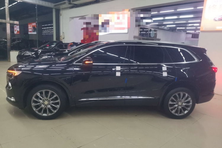 别克 昂科旗 2022款 652T 两驱尊贵型 7座车身外观4