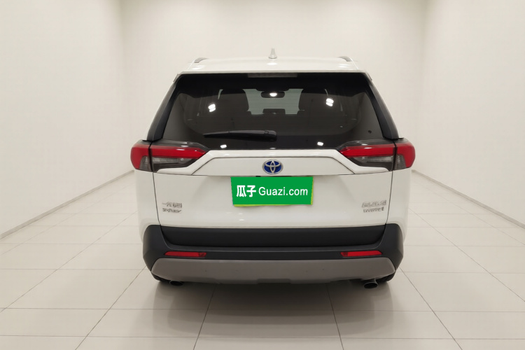 丰田 RAV4荣放 2021款 双擎 2.5L E-CVT四驱精英PLUS版车身外观6
