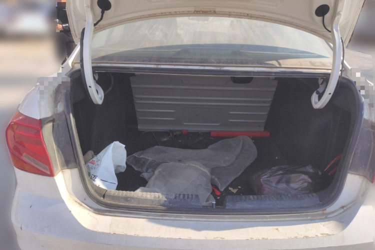 大众 捷达 2017款 1.4L 手动时尚型中控内饰23