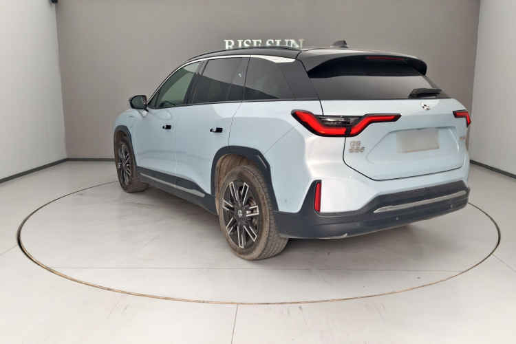 蔚来ES6 2020款 420KM 运动版车身外观6002