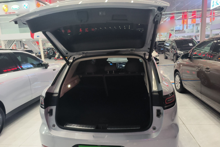 零跑汽车 零跑C11 2021款 智行版510机舱底盘23