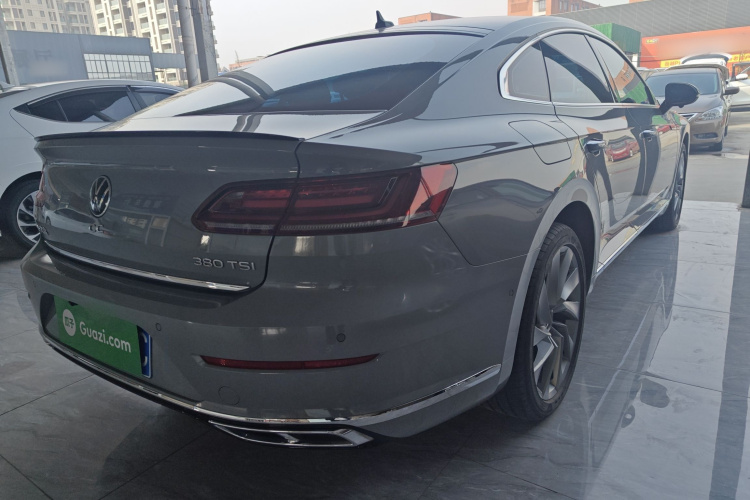 一汽-大众CC 2023款 380TSI 夺目版车身外观7