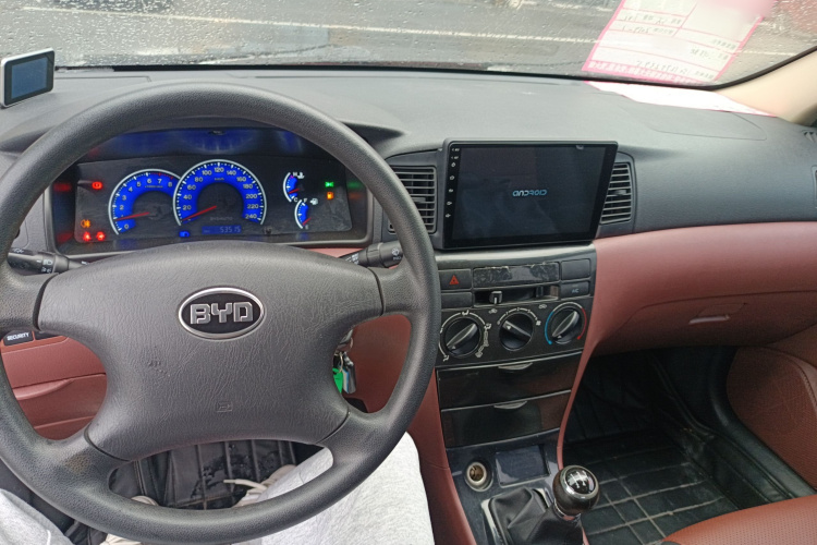 比亚迪F3 2018款 1.5L 手动经典型中控内饰12