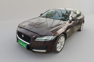 捷豹XF 2016款 XF 2.0T 两驱奢华版