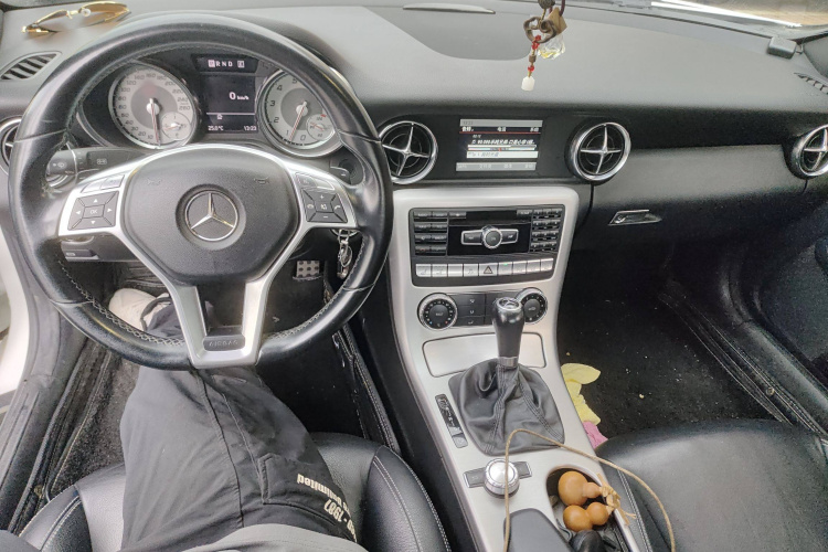 奔驰SLK级 2011款 SLK 200 时尚型中控内饰7002