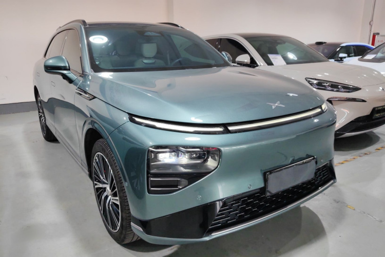 小鹏G9 2024款 702 Max车身外观3