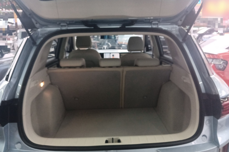 吉利汽车 吉利icon 2023款 1.5TD 巧克力醇巧版机舱底盘23