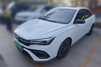 荣威i5 2021款 1.5L CVT黑金版