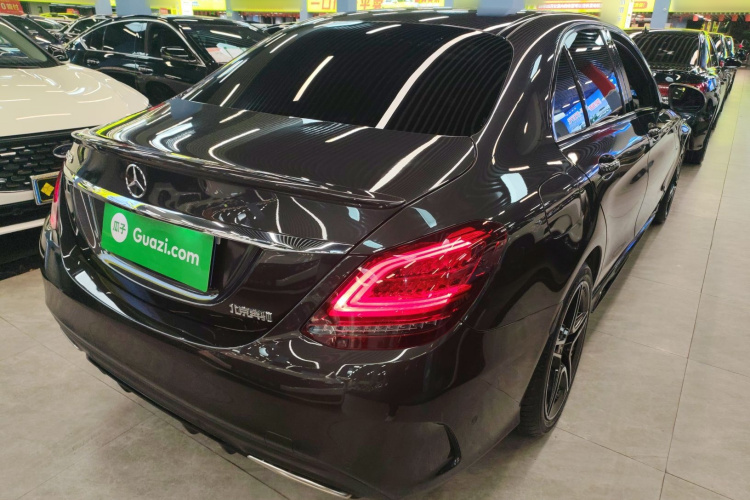 奔驰C级 2021款 C 260 星耀臻藏版车身外观7