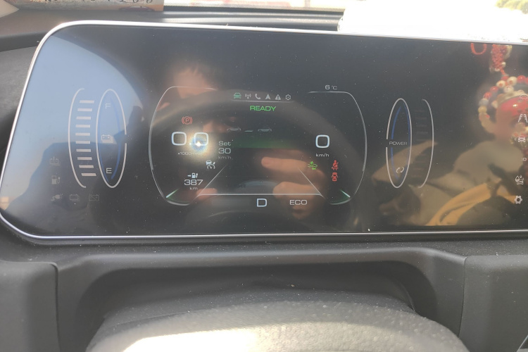 欧拉好猫 2021款 400km标准续航 维纳斯版 磷酸铁锂局部细节14