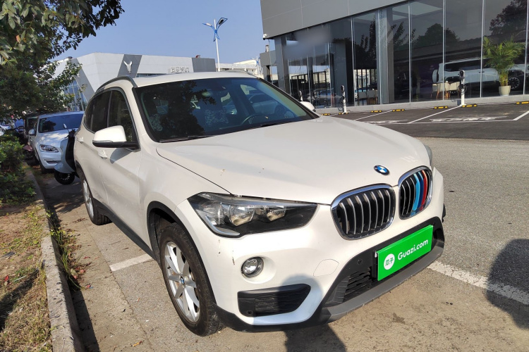 宝马X1 2018款 sDrive18Li 时尚型车身外观3