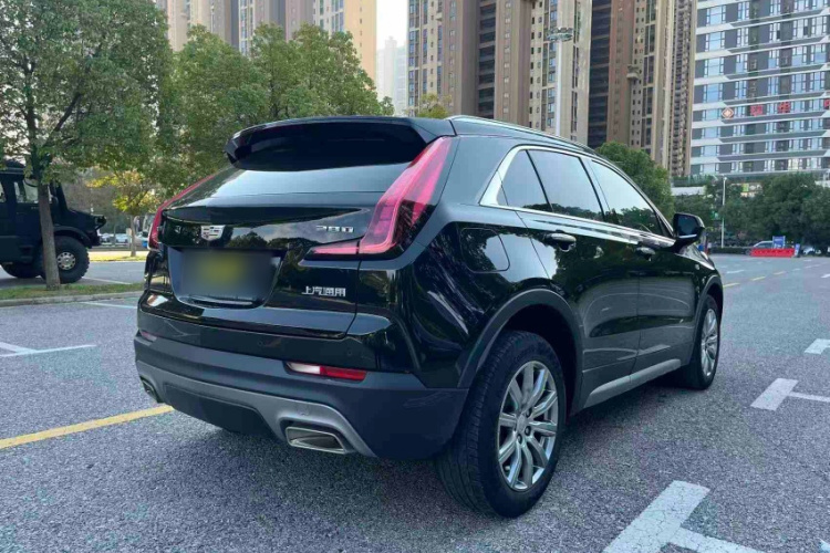 凯迪拉克XT4 2021款 28T 两驱豪华型车身外观6003