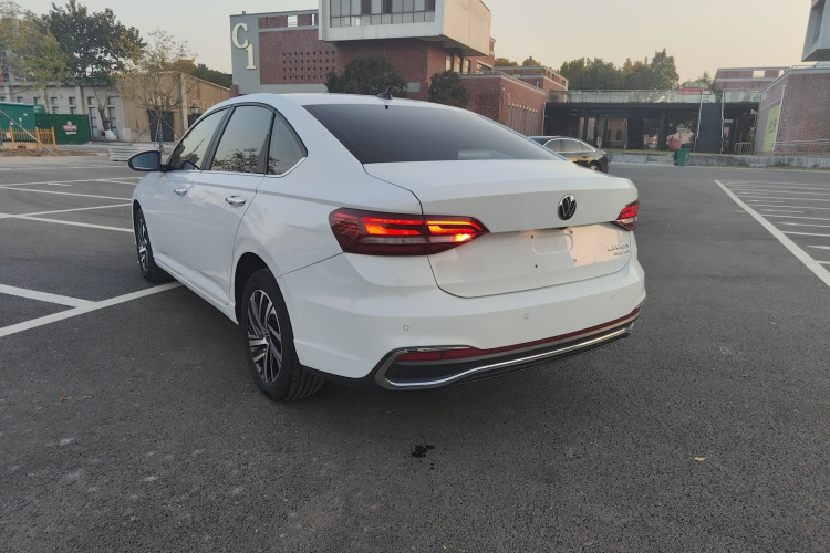 大众 朗逸 2023款 300TSI DSG满逸版车身外观6006