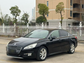 标致508 2011款 2.3L 自动豪华版