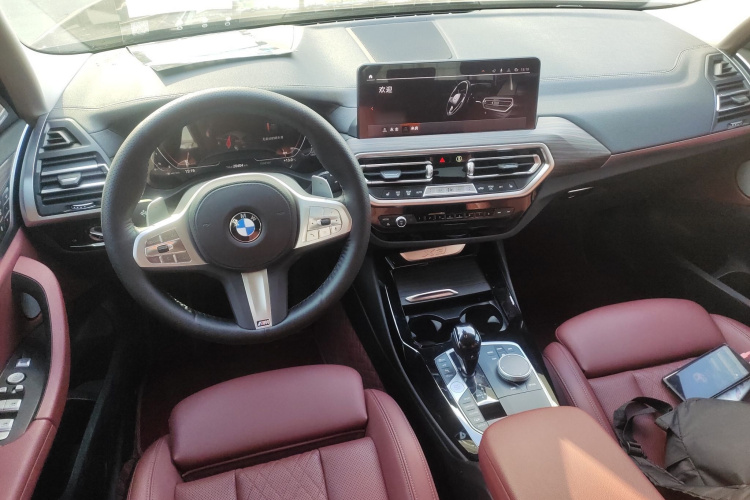宝马X3 2023款 xDrive30i 领先型 M曜夜套装中控内饰12