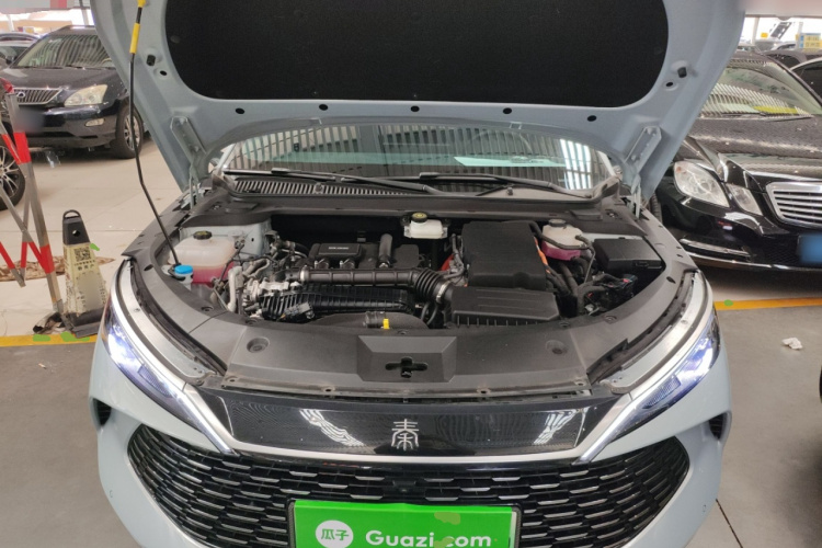 比亚迪 秦L 2024款 DM-i 120KM超越型局部细节24