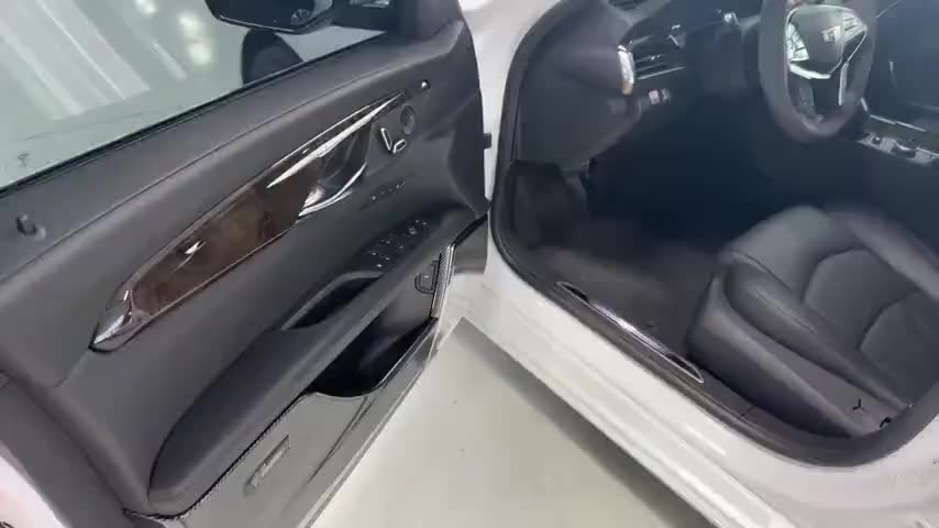 凯迪拉克CT6 2021款 28T 豪华型实拍1