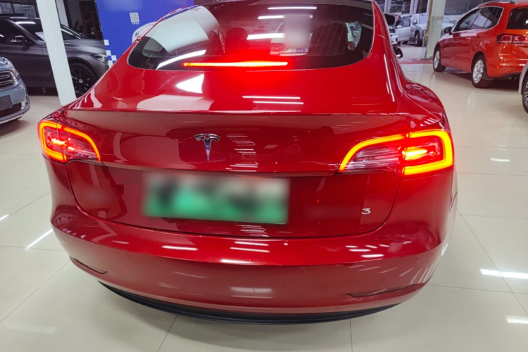 特斯拉 Model 3 2019款 标准续航后驱升级版车身外观6