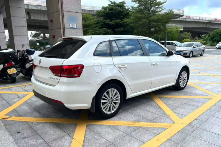 大众 朗行 2013款 1.4TSI 自动舒适型车身外观6005