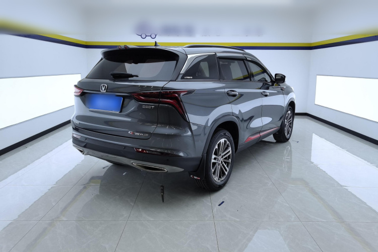 长安CS75 PLUS 2022款 1.5T 自动豪华型车身外观7