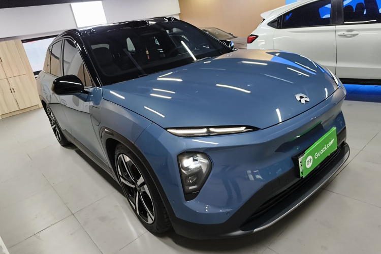 蔚来ES7 2022款 100kWh 首发版车身外观3