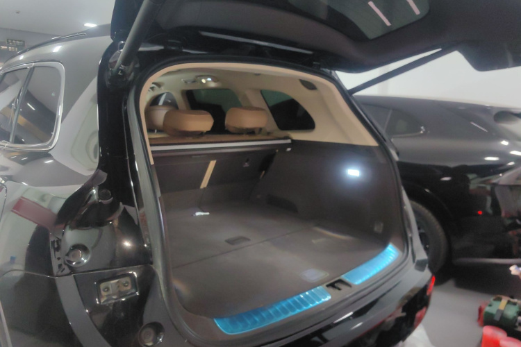 鸿蒙智行 问界M7 2024款 1.5T 智驾四驱Max版 5座局部细节23