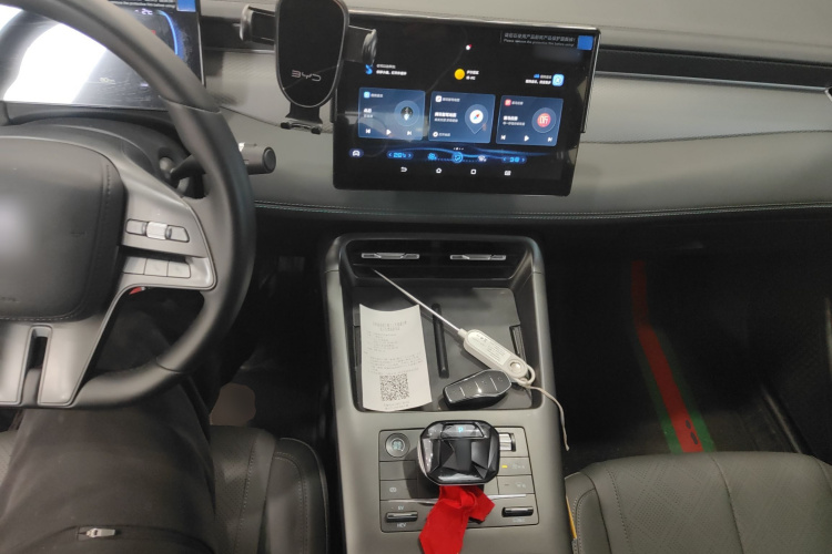 比亚迪 秦PLUS 2025款 DM-i 智驾版 55KM领先型中控内饰7002