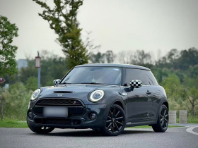 MINI 2021款 2.0T COOPER S 经典派