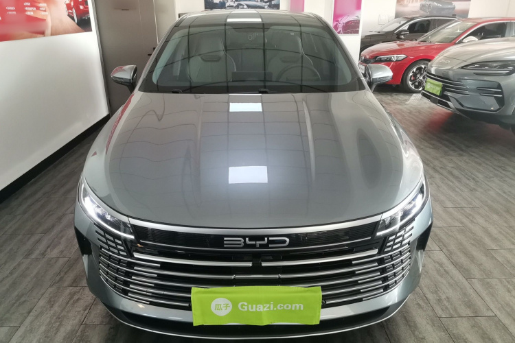 比亚迪 驱逐舰05 2024款 DM-i 55KM 领航荣耀版车身外观2