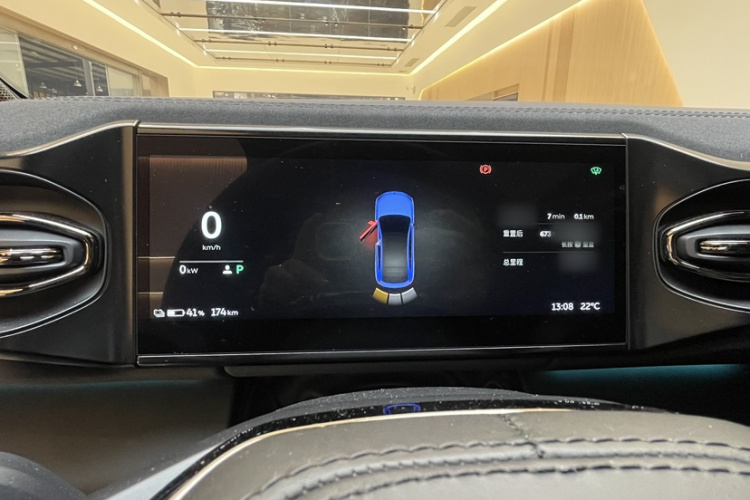 蔚来EC6 2020款 440KM 性能版中控内饰7005