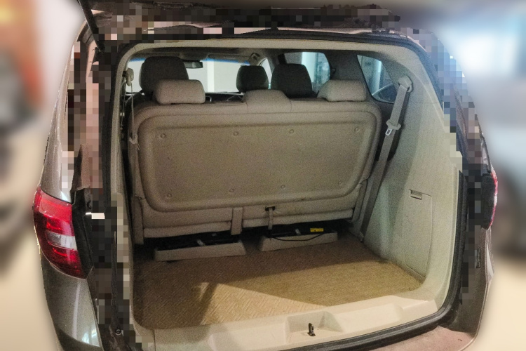 别克GL8 2018款 28T 豪华型 国VI局部细节23