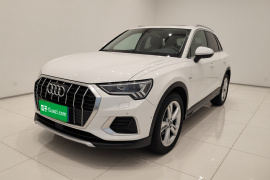 奥迪Q3 2022款 35 TFSI 时尚致雅型