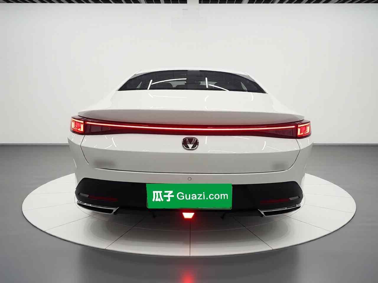 长安 逸动PHEV 2025款 智慧新蓝鲸 145KM 战舰版(4)