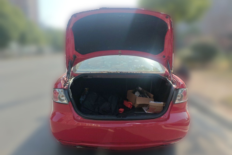 马自达6 2012款 2.0L 自动时尚型中控内饰23