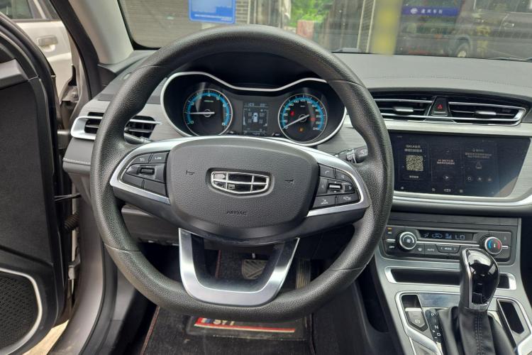 吉利汽车 帝豪 2021款 UP 1.5L CVT豪华型中控内饰13