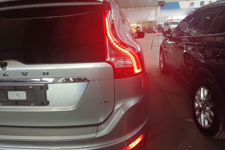 沃尔沃XC60(进口) 2014款 改款 T5 智雅版车身外观9