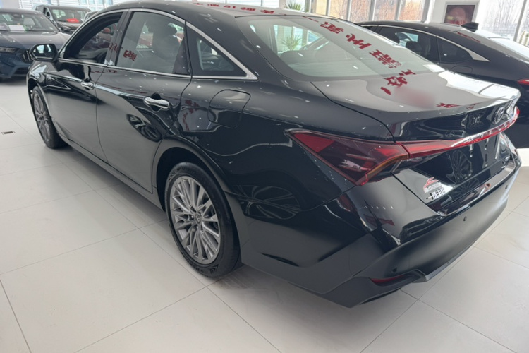 丰田 亚洲龙 2024款 双擎 2.0L 豪华版车身外观6003