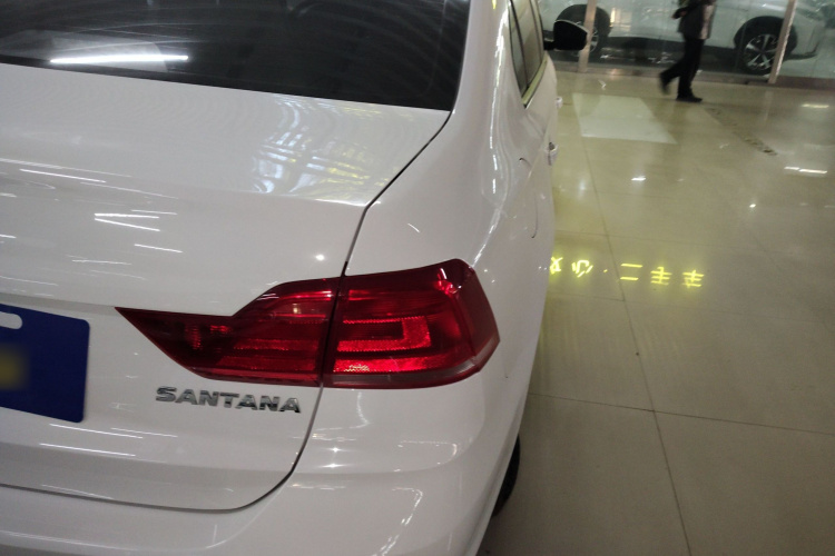 大众 桑塔纳 2021款 1.5L 自动风尚版车身外观6006