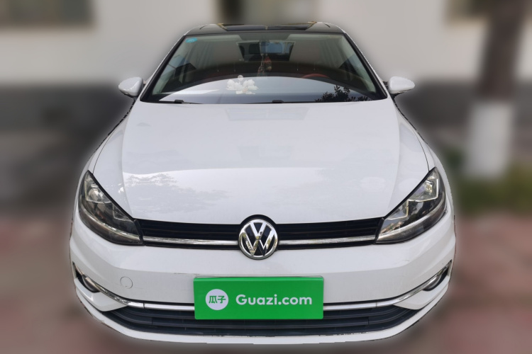 大众 高尔夫 2020款 200TSI DSG舒适进取版车身外观2