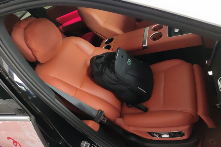 理想汽车 理想L9 2022款 Max局部细节41