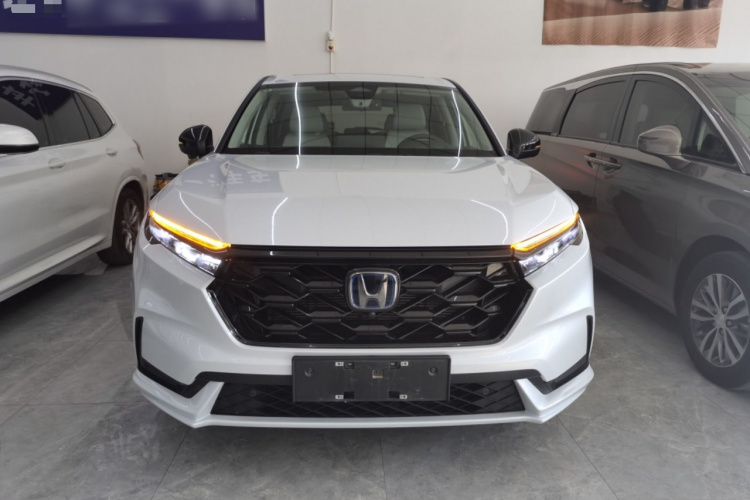 本田CR-V新能源 2023款 2.0L e:PHEV 领耀版车身外观2