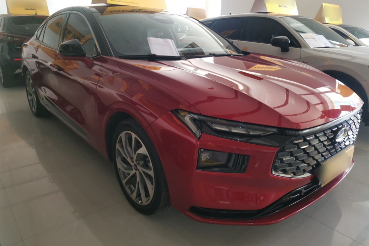 福特 蒙迪欧 2025款 2.0T EcoBoost 至尊型车身外观3