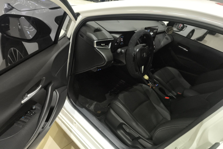 丰田 雷凌 2024款 185T CVT豪华版中控内饰20