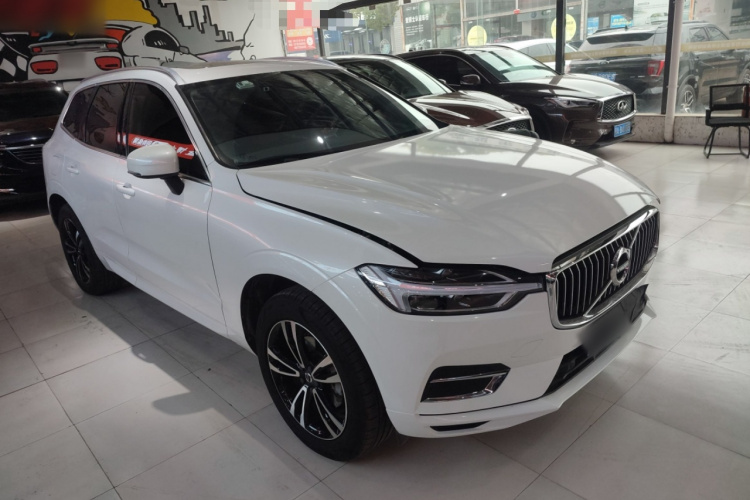 沃尔沃XC60 2019款 T5 四驱智远版 国V车身外观3