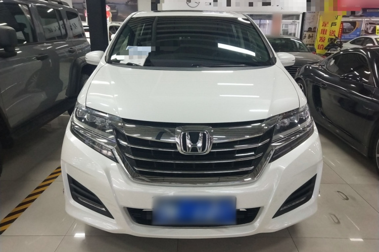 本田 艾力绅 2016款 2.4L 豪华版车身外观2