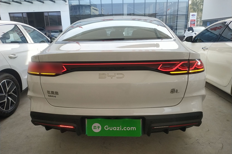 比亚迪 秦L 2024款 DM-i 80KM超越型车身外观6