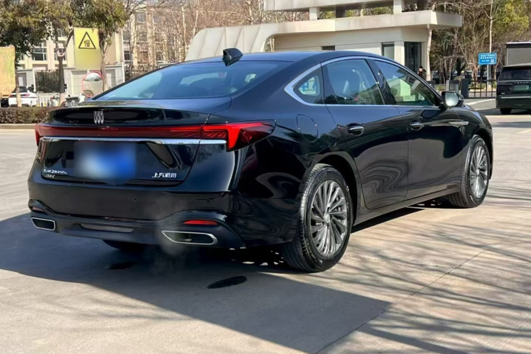 别克 君越 2025款 28T 白金版车身外观6009