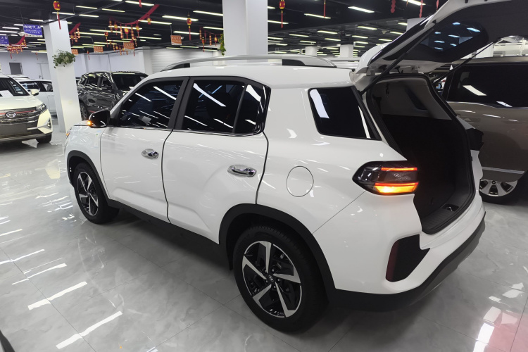 北京现代ix35 2021款 2.0L 自动两驱GLS领先版车身外观4