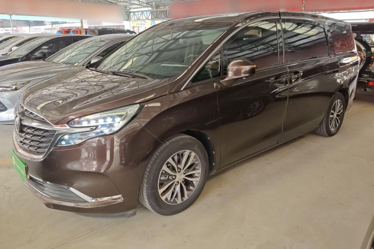 别克GL8 2020款 ES陆尊 653T 舒适型车身外观4