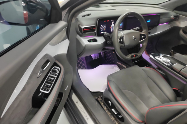 ARCFOX极狐 极狐 阿尔法S(ARCFOX αS) 2022款 HI版 进阶版中控内饰7003